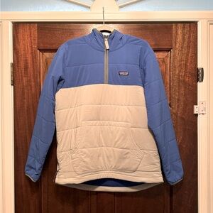 NWOT PATAGONIA PACK-IN PULLOVER HOODIE